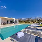 Villa Cento Ulivi By Vivimy Ugento